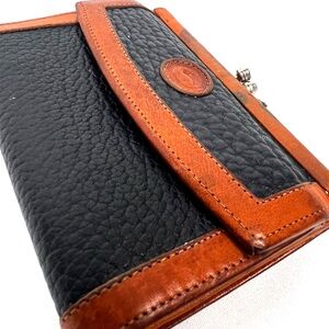 Vintage Dooney & Bourke AWL Kiss Lock Wallet Black Pebbled Leather Tan Trim USA